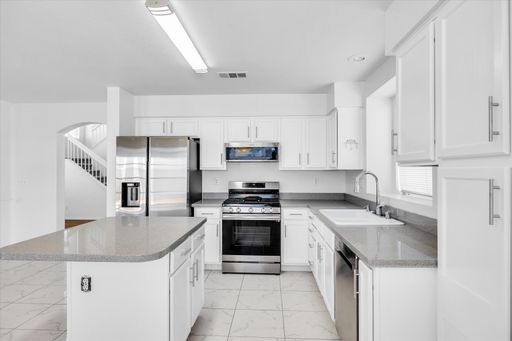 8366 Drop Camp Street, Las Vegas, NV 89123