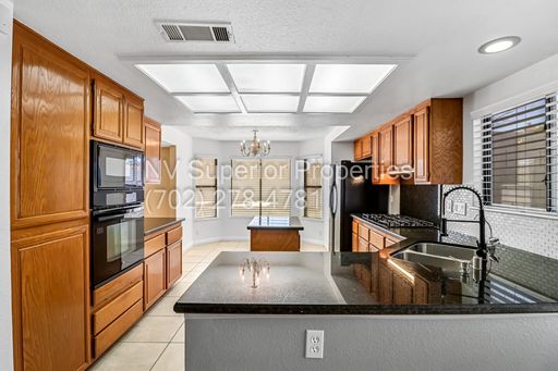 9101 Anchor Cove Court, Las Vegas, NV 89117