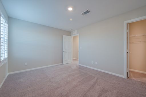 9792 Newcastle Spring Avenue, Las Vegas, NV 89178