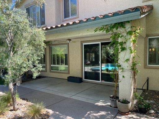 11752 Del Sur Avenue, Las Vegas, NV 89138