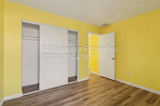7929 Dana Maple Court, Las Vegas, NV 89131