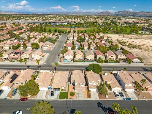 8366 Drop Camp Street, Las Vegas, NV 89123