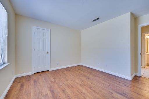 968 E. Robindale Road, Las Vegas, NV 89123
