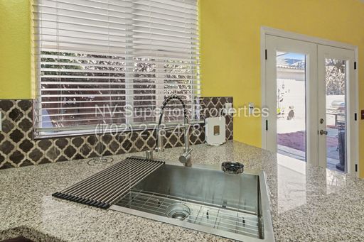 7929 Dana Maple Court, Las Vegas, NV 89131