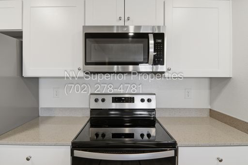 1902 Omaggio Vista Street, Henderson, NV 89044