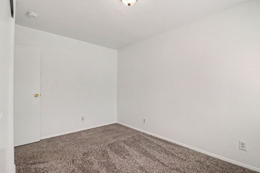 545 Van Dornum Avenue, Henderson, NV 89011