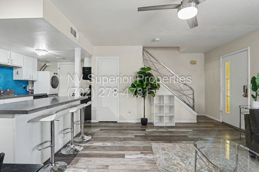1401 Elizabeth Avenue #2, Las Vegas, NV 89119