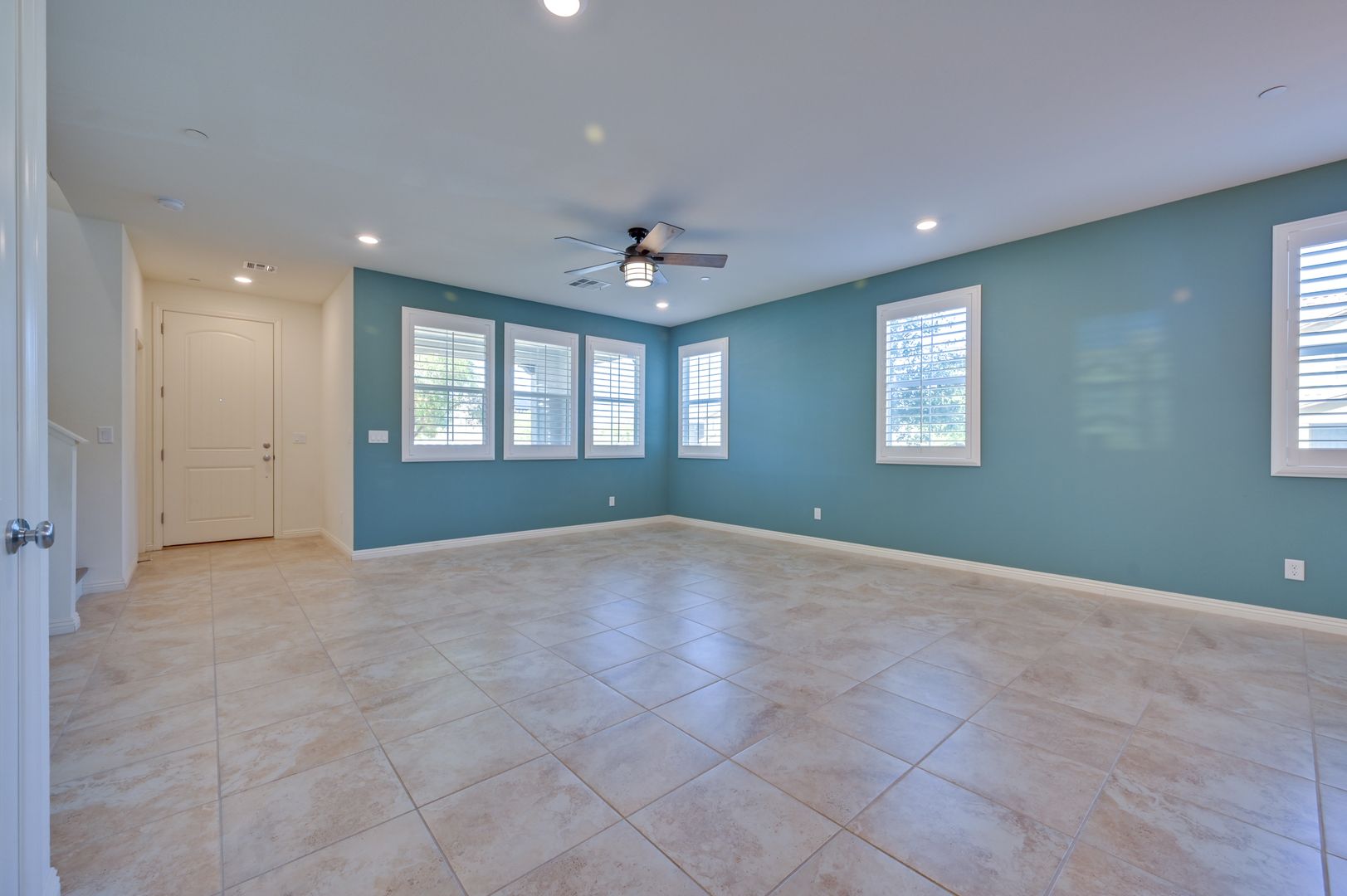 2983 Duverney Ave (191-24-414-082) 6 of 12