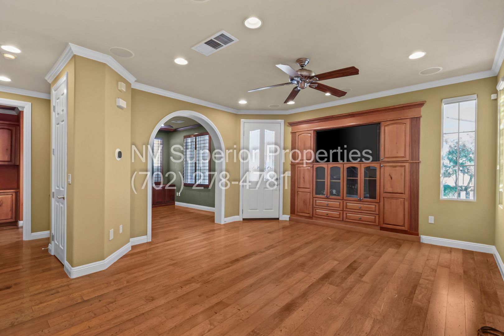 2253 Aragon Canyon St (164-02-710-037) 5 of 12