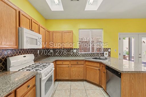 7929 Dana Maple Court, Las Vegas, NV 89131