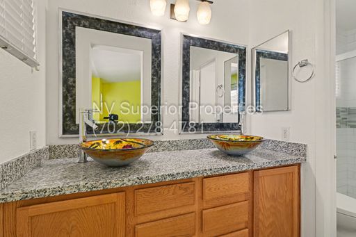 7929 Dana Maple Court, Las Vegas, NV 89131