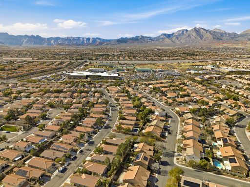 10628 Primrose Arbor Ave, Las Vegas, NV 89144