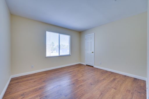 968 E. Robindale Road, Las Vegas, NV 89123