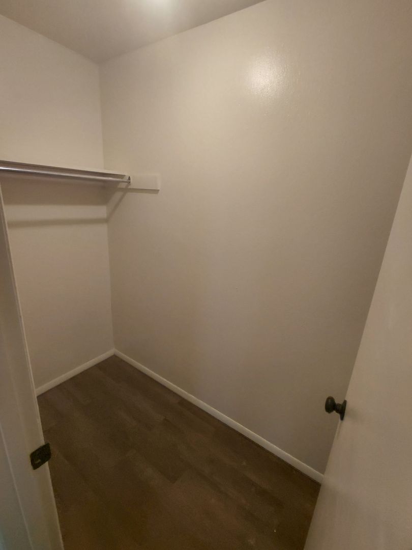 Prairie Sun Apts. 6 of 12