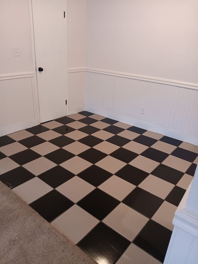 Searcy Apartment: 2103 W Beebe Capps Expy