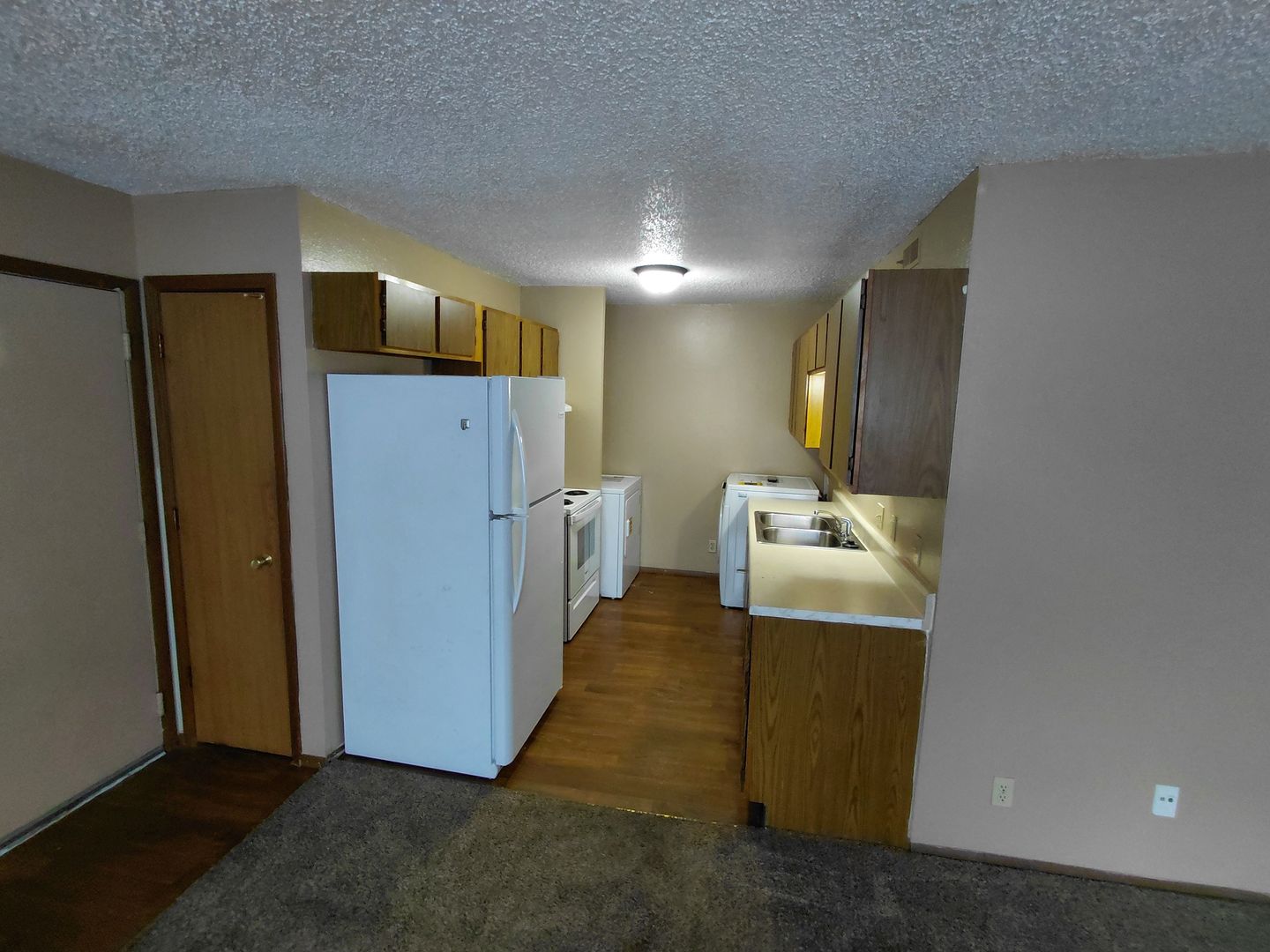 East Terrace Apartments 6 of 12