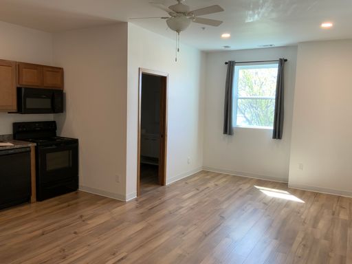 Studio unit/ All Utls. included