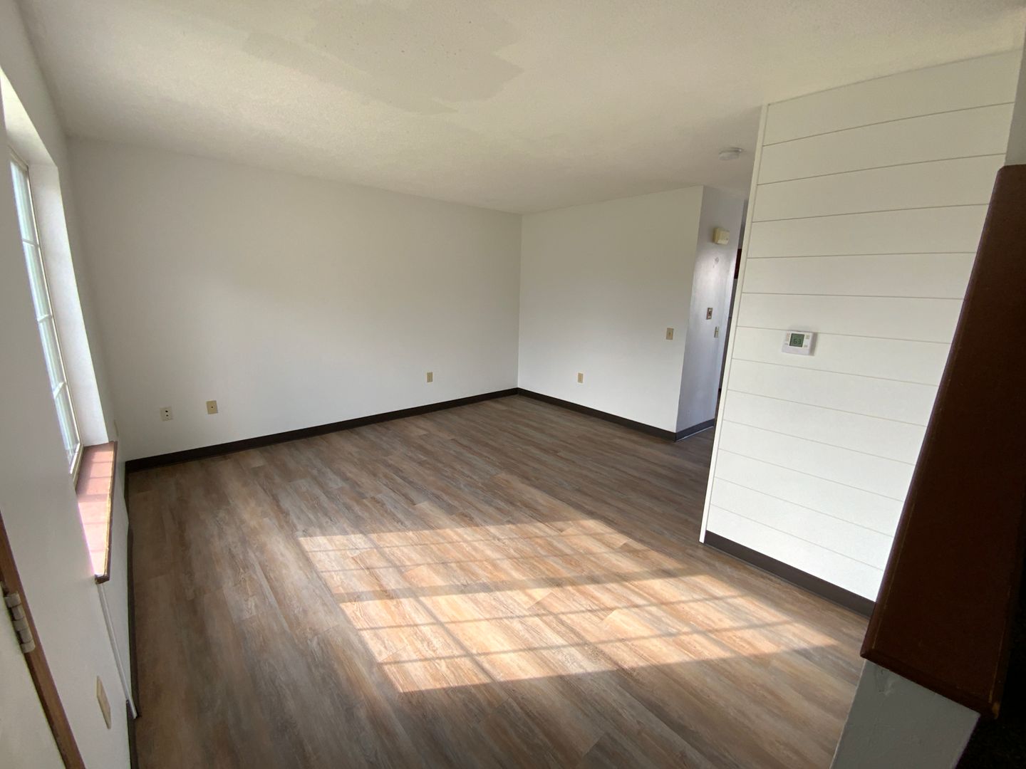 Marshalltown Apartment: 208-220 Glenda Drive