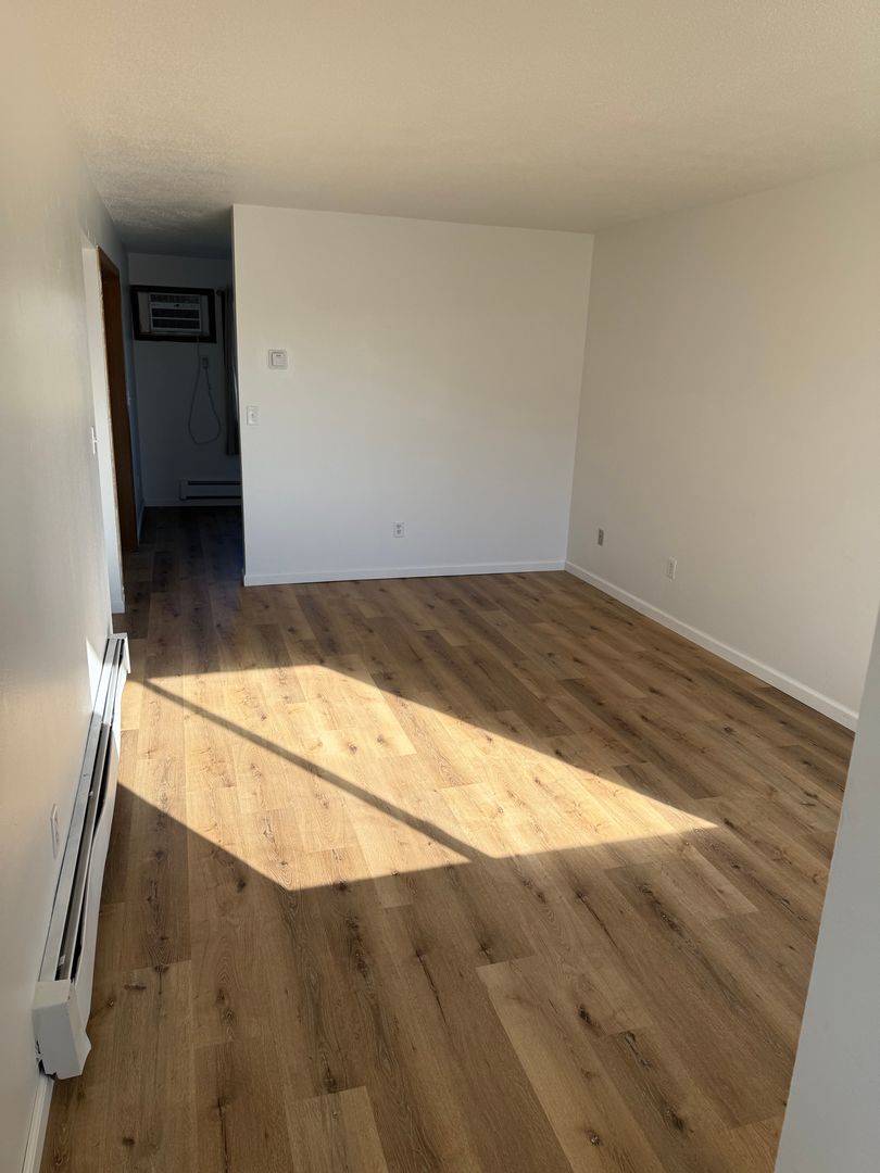 Tama Apartment: 1710 Harding Street