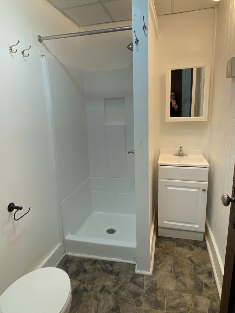 Crown Apts Marshalltown 3 of 5