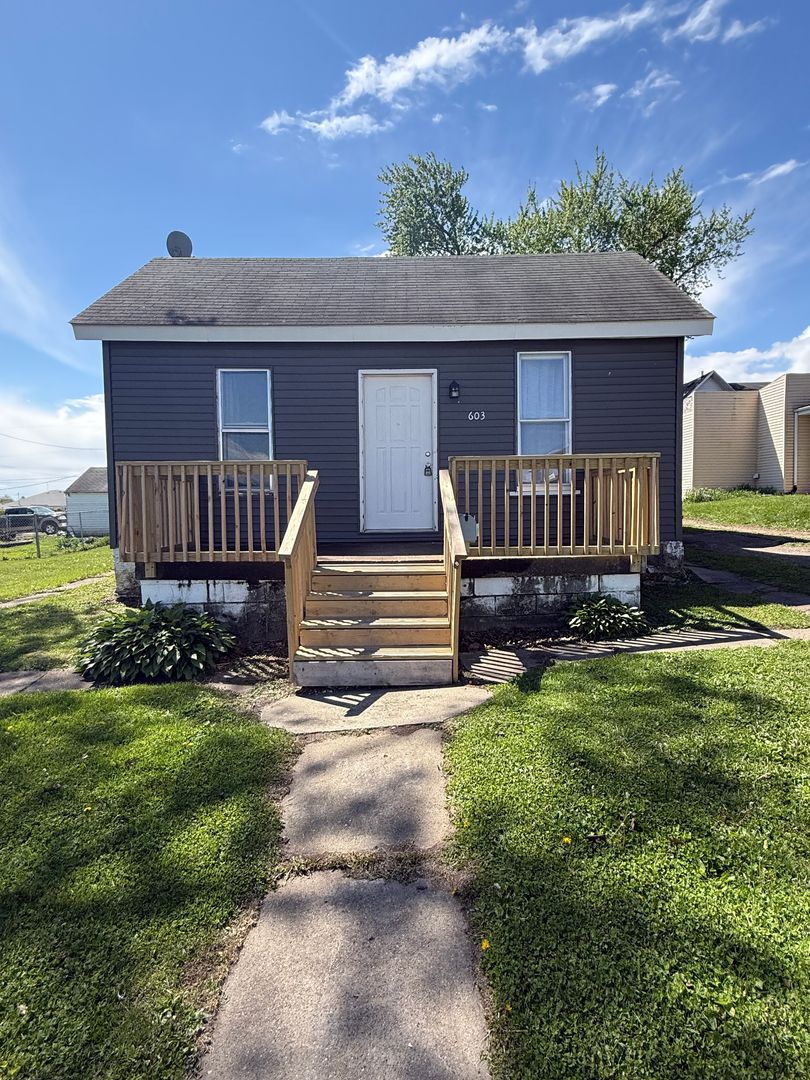 Marshalltown House: 603 E Linn Street