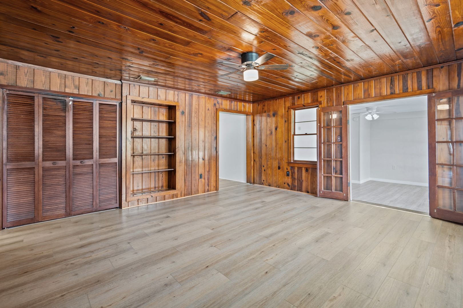 Saint Augustine Apartment: 2855 Lewis Speedway