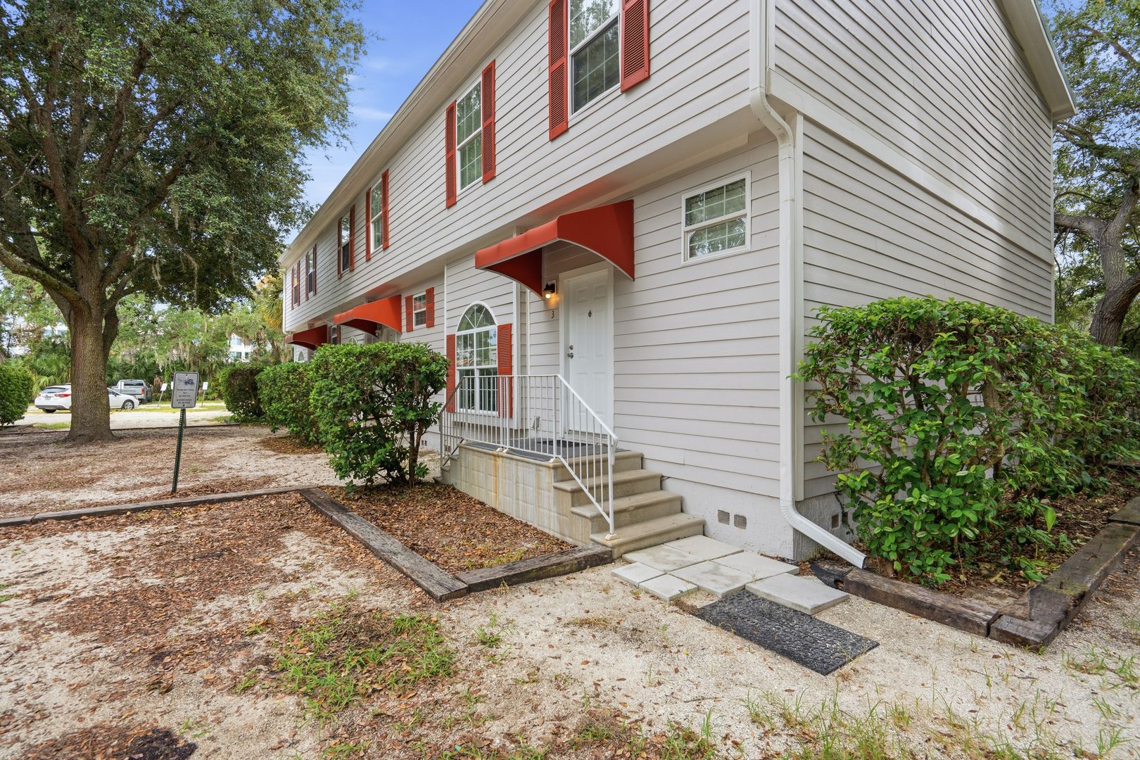 St Augustine Apartment: 114 Cedar Street