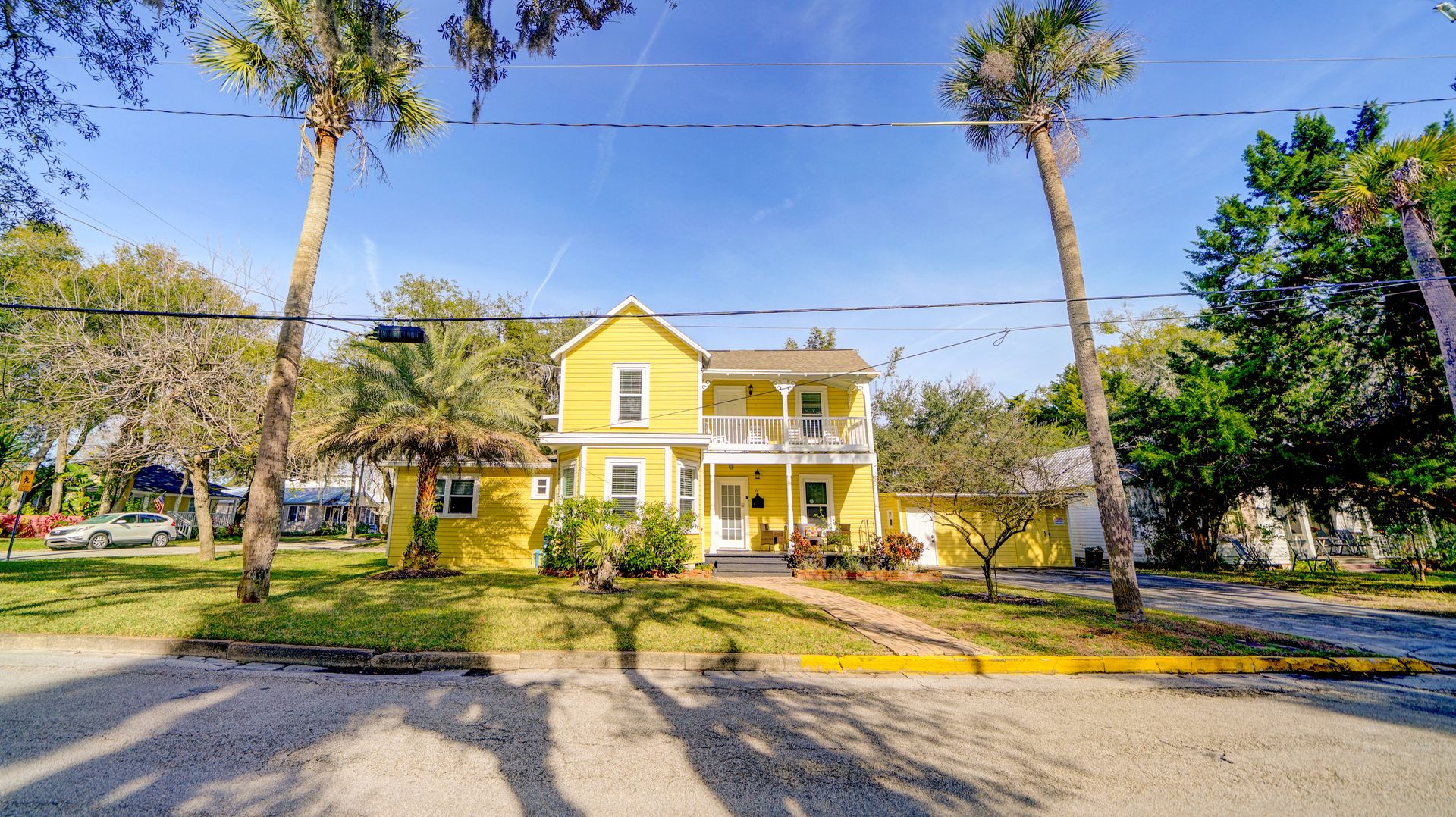 Saint Augustine Apartment: 14 Sanchez Ave