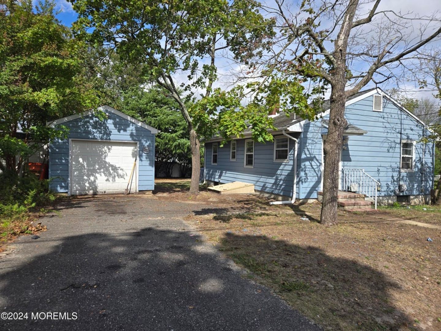 Beachwood House: 51 Locker St