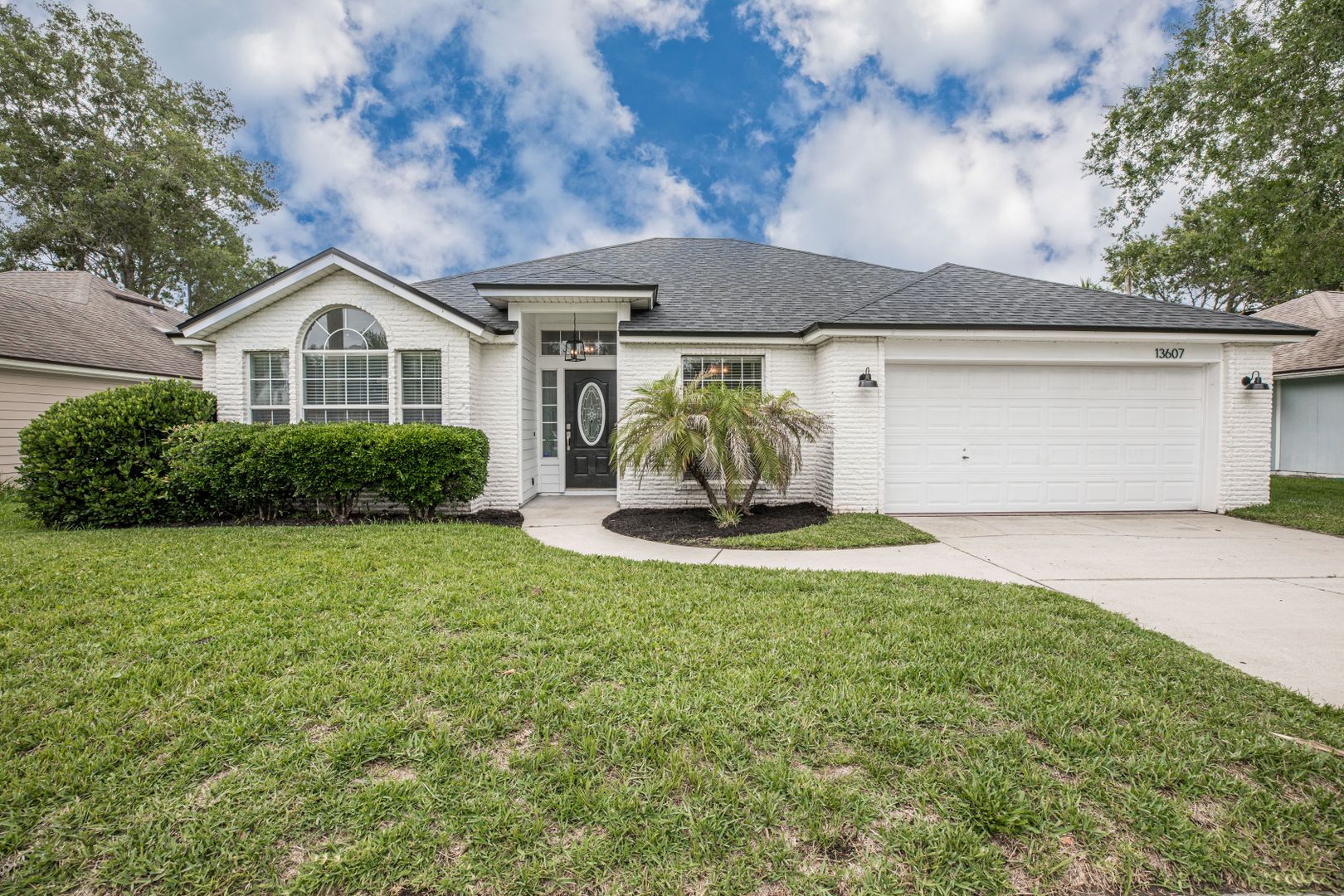 Jacksonville House: 13607 Capistrano Drive South