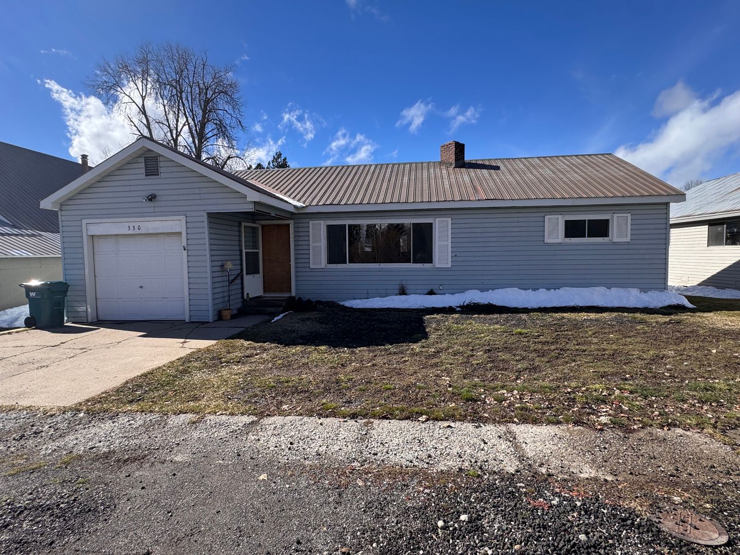 Chester House: 330 Second Ave