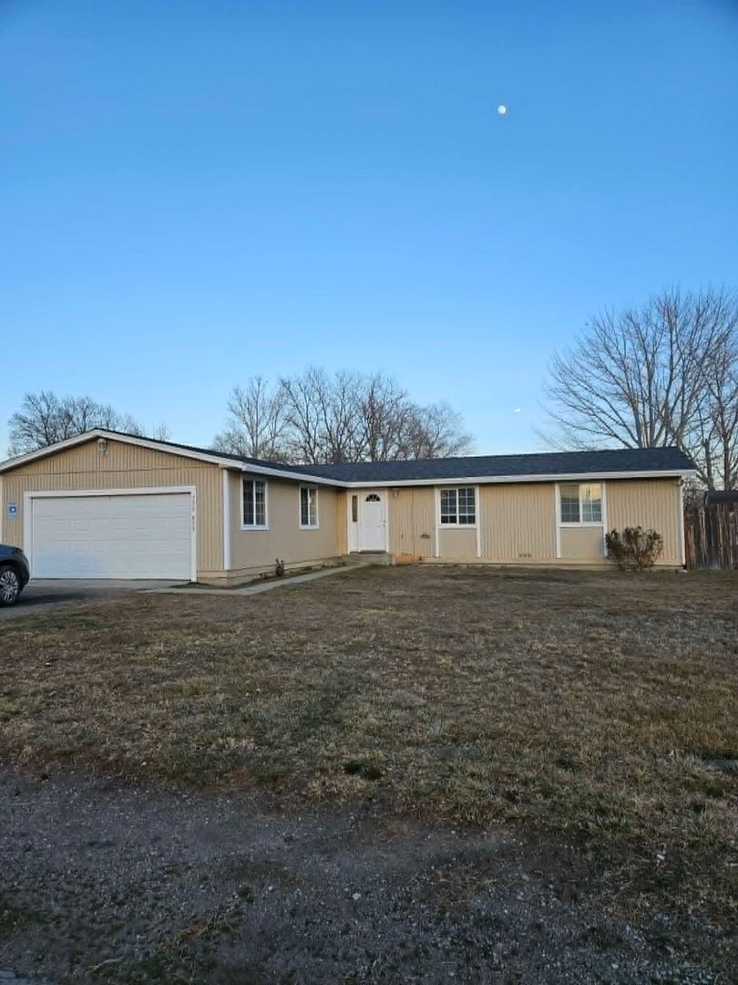 SUSANVILLE House: 709-895 ALDER STREET