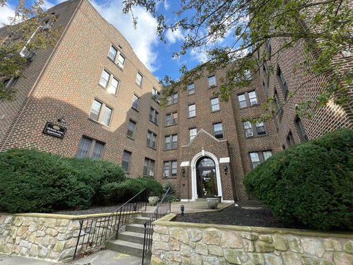Studio 1 Bath Apartment at 1333 Darby Road, #310, Havertown, PA – photo 1