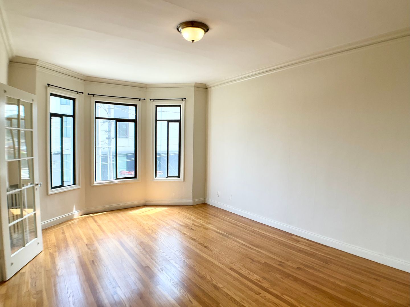 San Francisco Apartment: 2760 Sutter St.