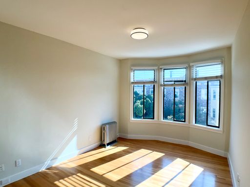 UPDATED Top Floor 1BR. DISHWASHER! IN-UNIT LAUNDRY! – photo 1