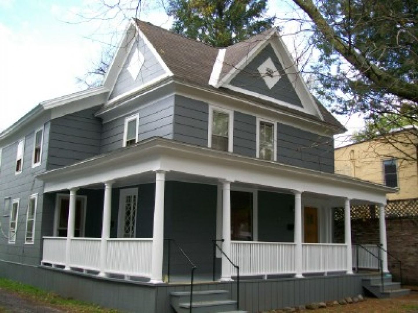 Syracuse Apartment: 525 Plum Street, Suite 100