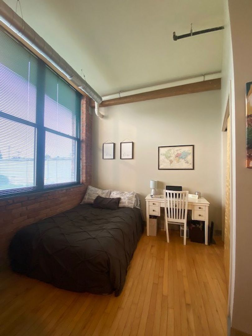 Syracuse Apartment: 689 North Clinton Street