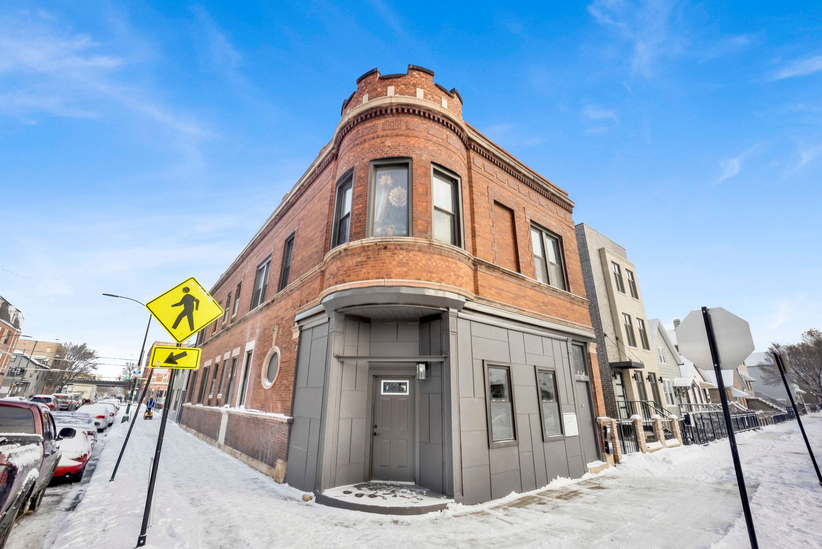 Chicago Apartment: 1956 W. 21st Place