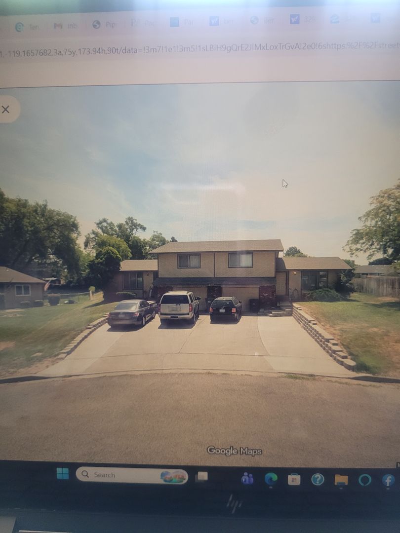 Kennewick Multiplex: 3287 W 9th Place