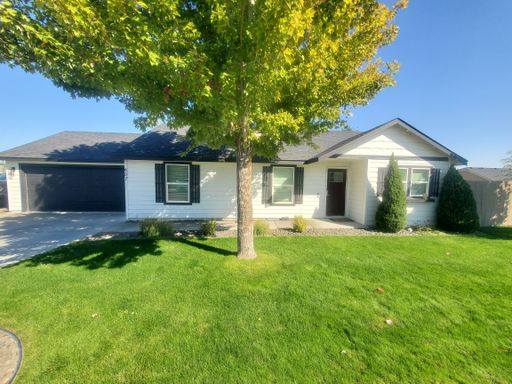 FOR RENT: MLS# Available on our around Oct 1, 2026. – photo 1