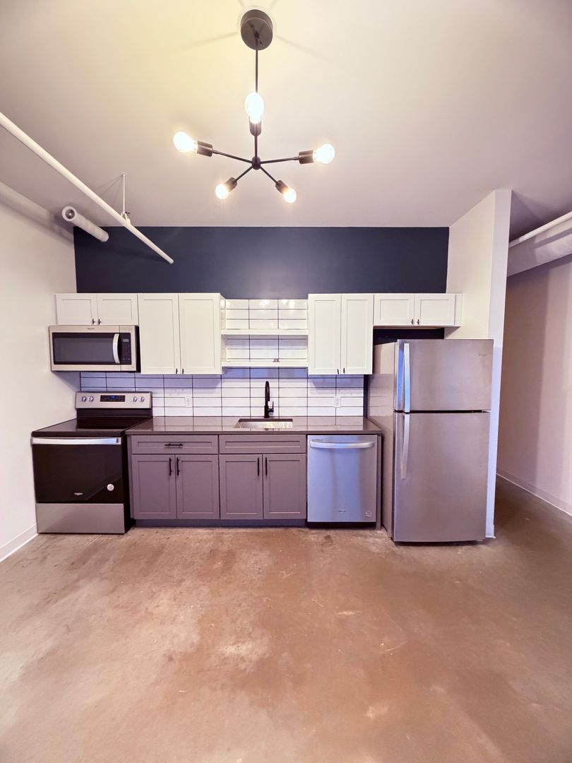 Pittsburgh Apartment: 1709-1715 5th Ave