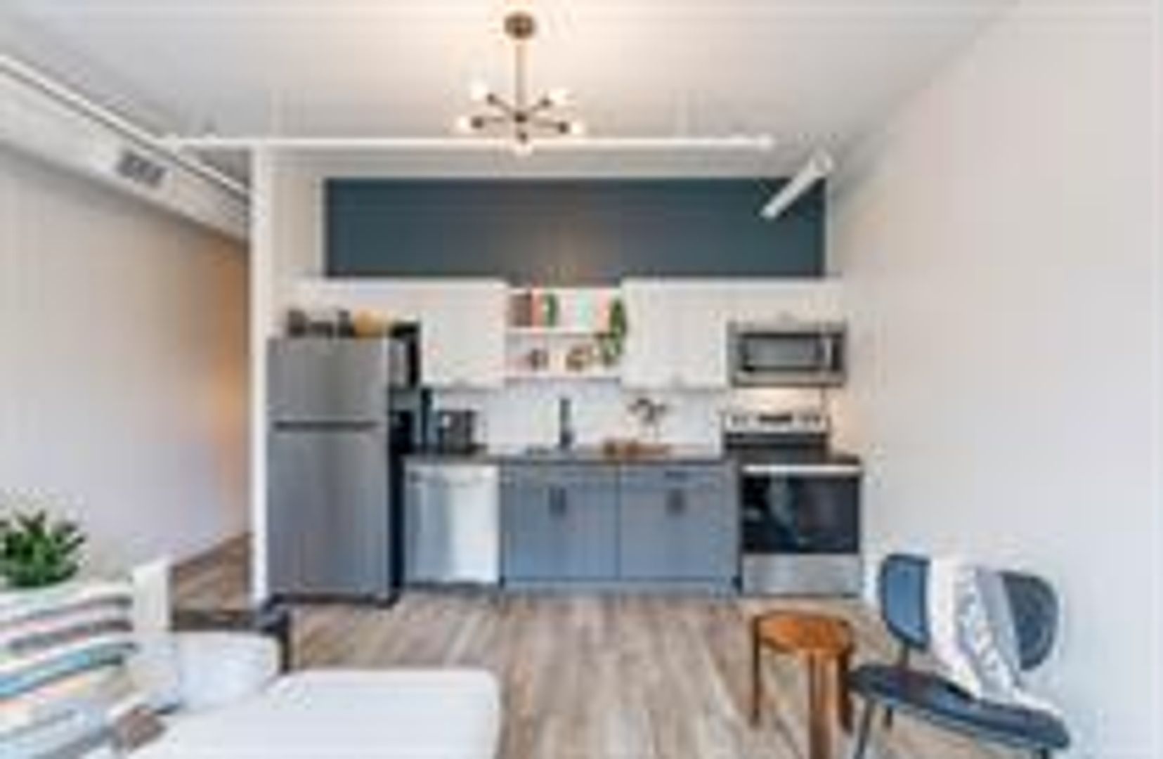 Pittsburgh Apartment: 1709-1715 5th Ave