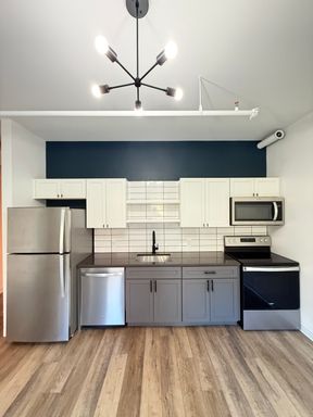 Available October | 1 Bedroom, 1 Bathroom – Stevenson Floor Plan | First month free with 12 month or longer lease starting October 1 or sooner! – photo 1