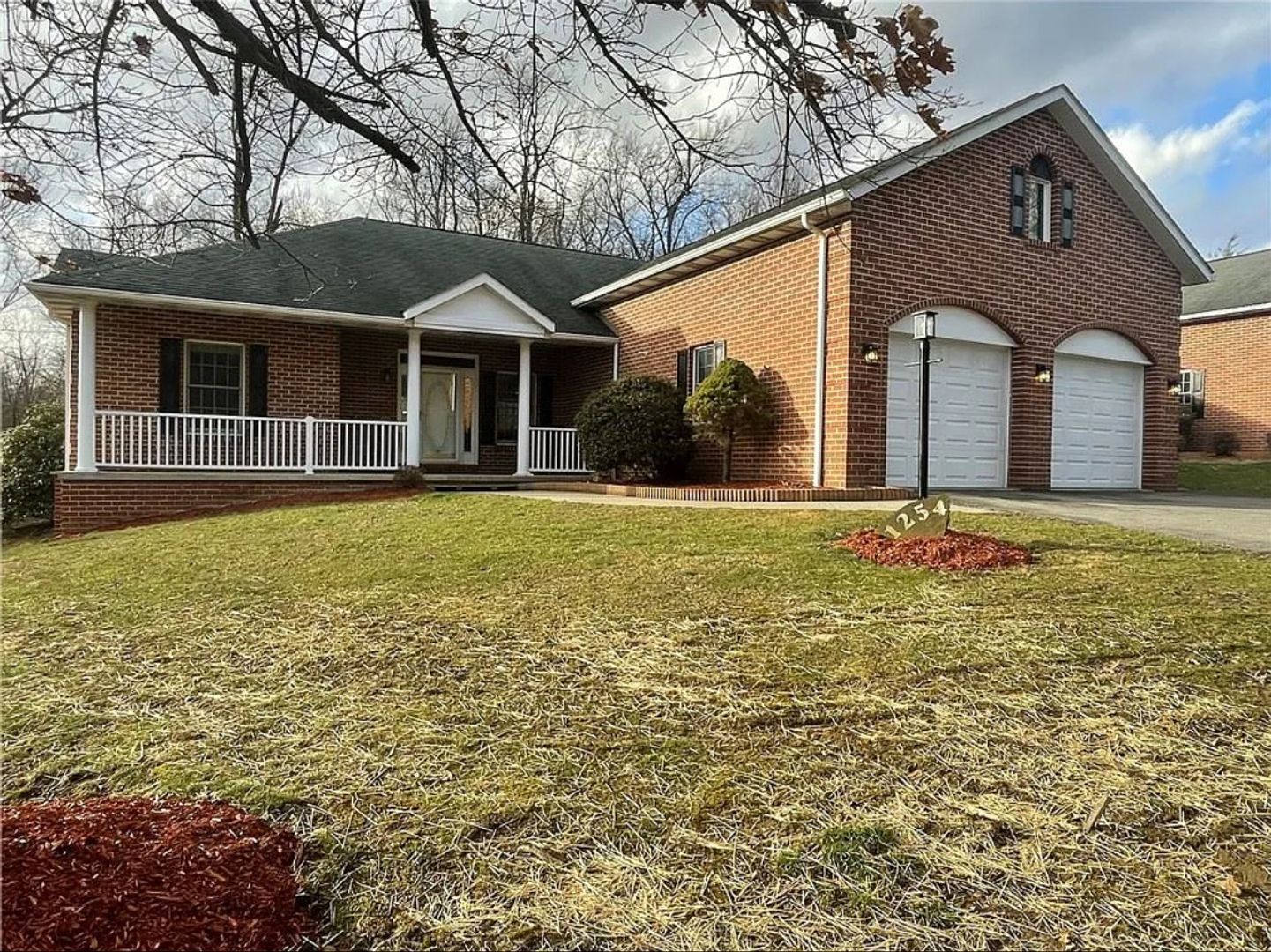 1250-1254 Evans City Road