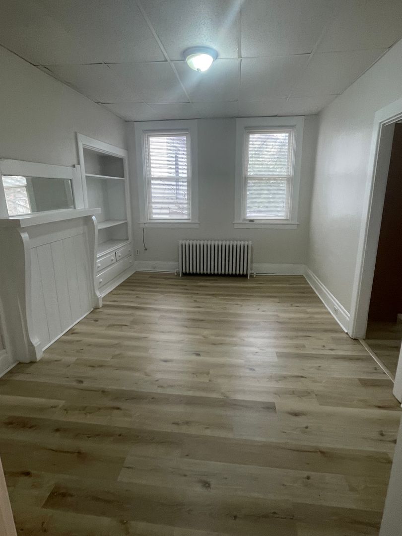 Pittsburgh Apartment: 208-212 Brighton Road