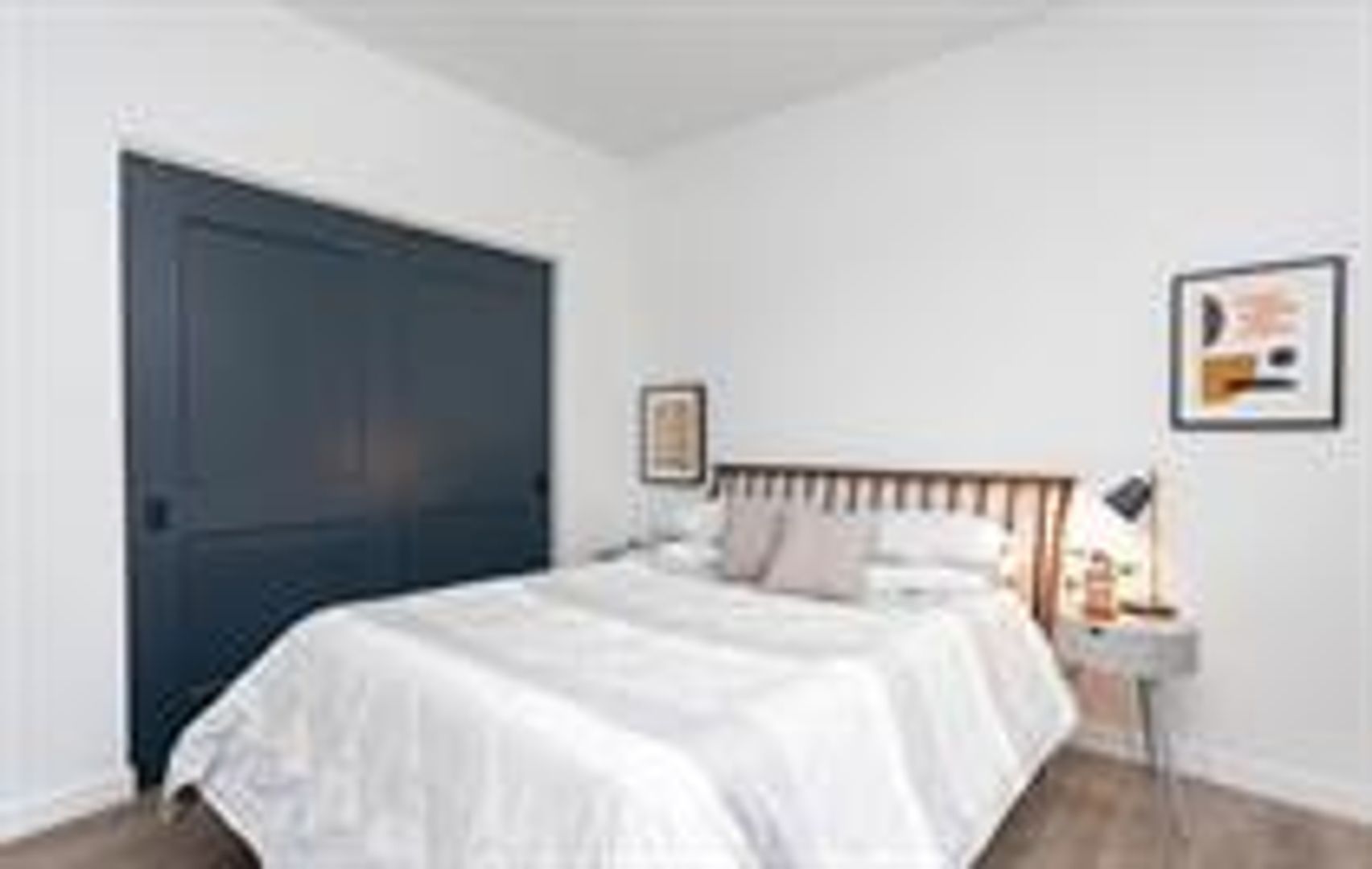 Pittsburgh Apartment: 1721 Locust Street