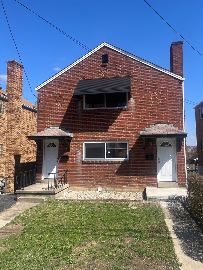 Pittsburgh Apartment: 144-146 Frederick St