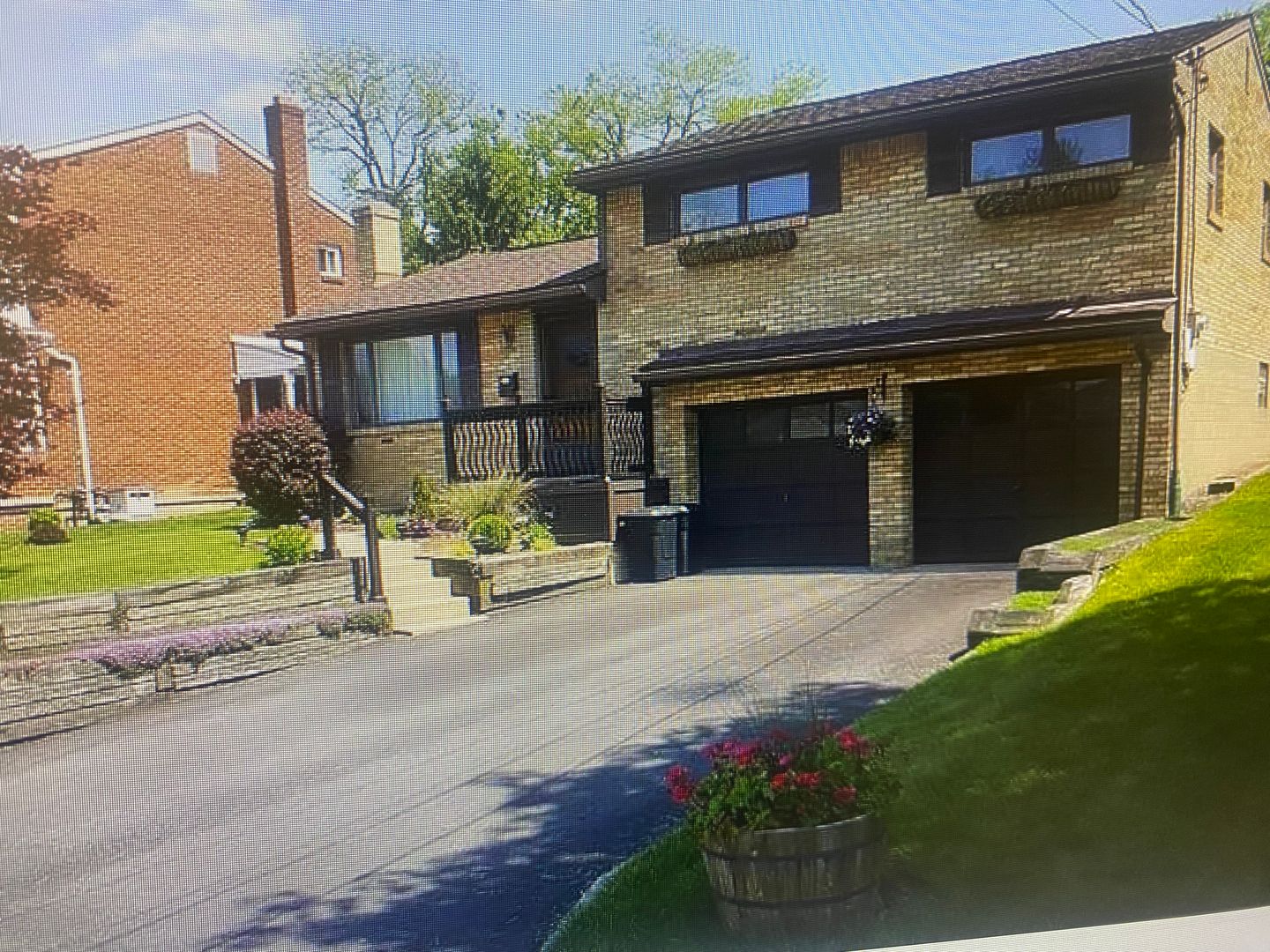 Verona House: 764 Clearview Drive