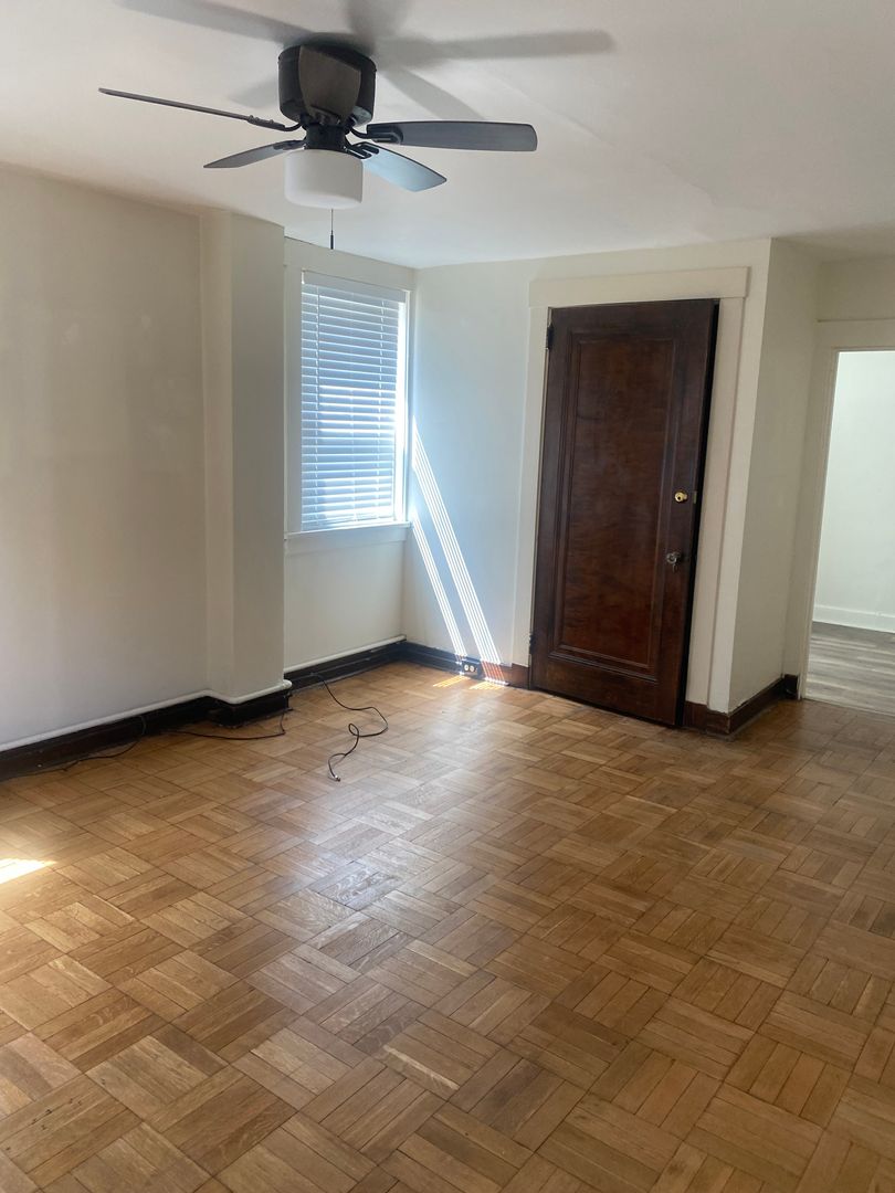 Pittsburgh Apartment: 45 N Balph Ave