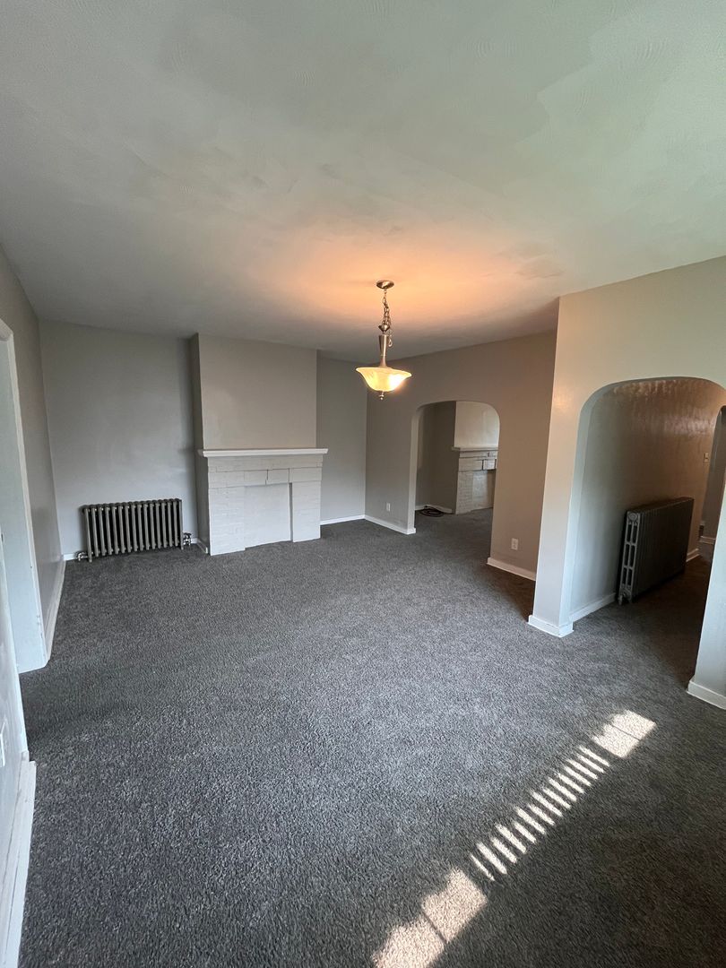 Pittsburgh House: 109 Kenova St